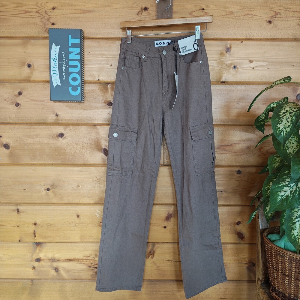 S.O.N.G. NWT Brown High Rise 90s Boyfriend Cargo Pants Y2K Revival Denim Jean 24